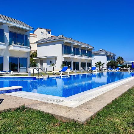 Ocean Suites Luxury Apartments Протарас Екстер'єр фото