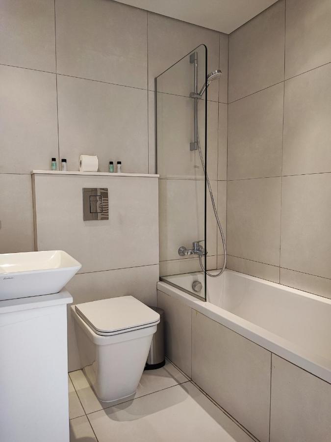 Ocean Suites Luxury Apartments Протарас Екстер'єр фото